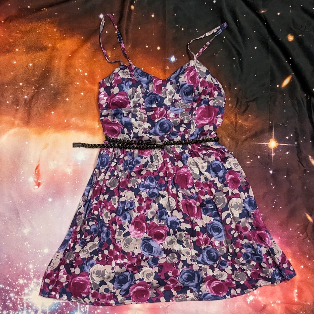 🪻 Beautiful Purple & Magenta Barbiecore Floral Lily Rose Dress Size Medium